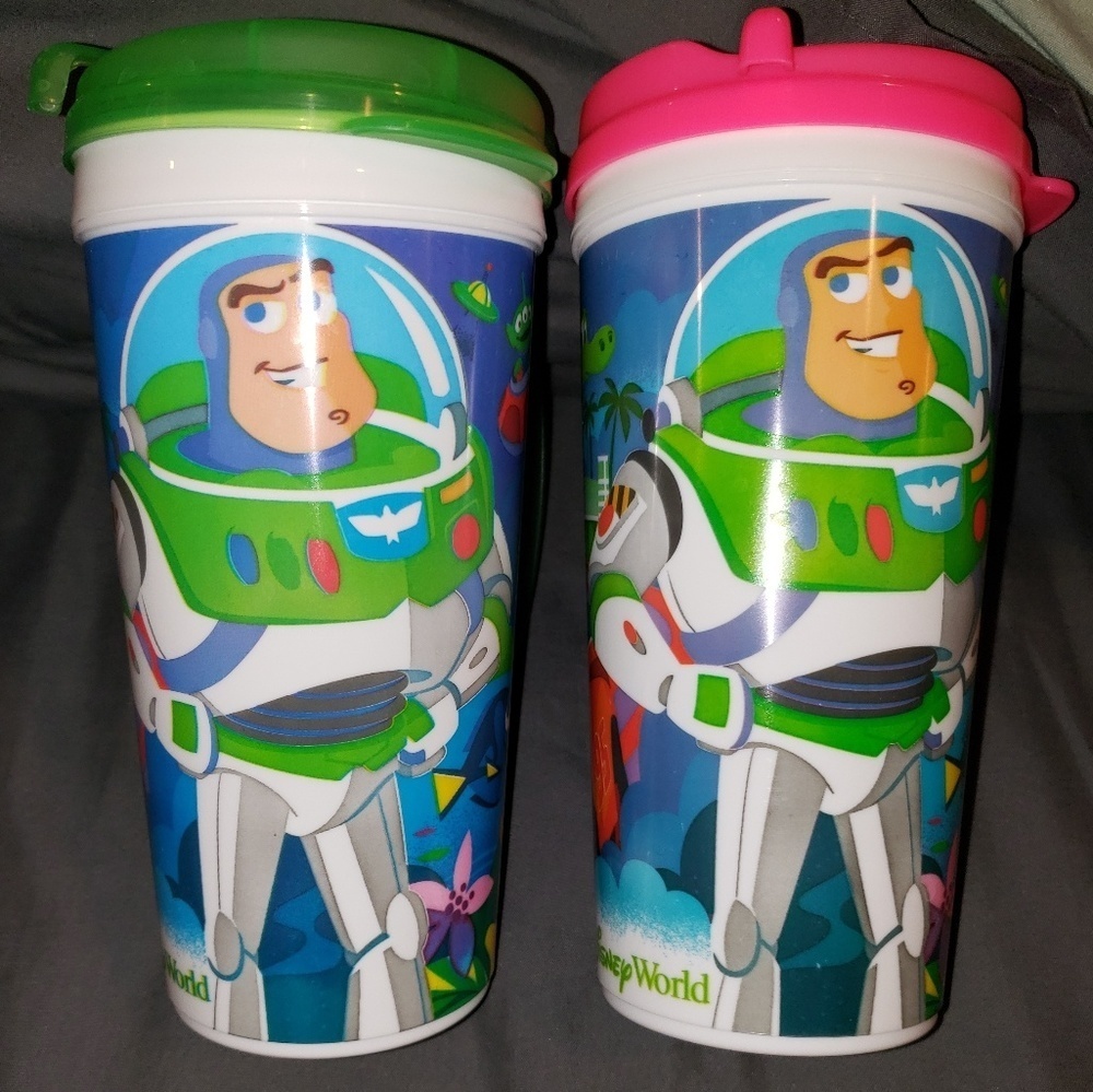 Disney World Souvenir Mug Refillable Whirley - Picture 3 of 3